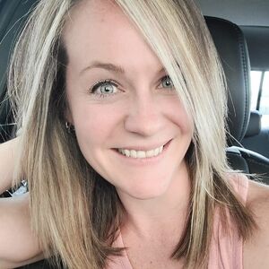 Meet your Posher, Cierra